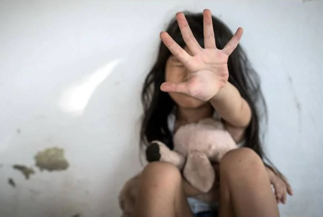 पाँच बर्षीया बालिकालाई जबरजस्ती करणी गर्ने १८ बर्षीय किशोर पक्राउ