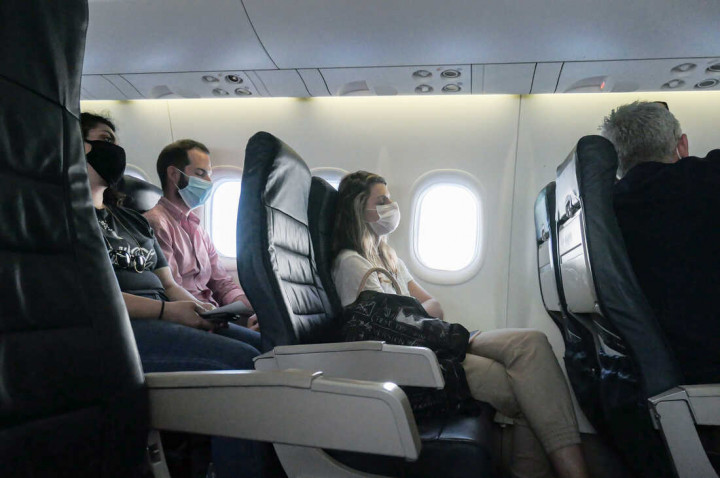 भारतमा उडानका समय मास्क लगाउन अनिवार्य