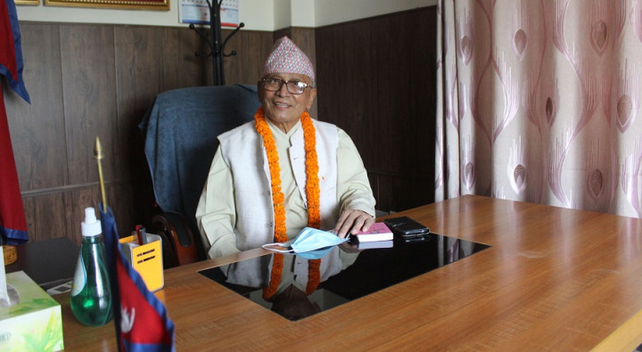 लुम्बिनी प्रदेश प्रमुख शेरचनद्वारा पदभार ग्रहण