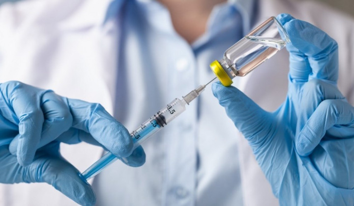 ७५  लाख बालबालिकालाई टाइफाइड विरुद्धको खोप दिइँदै