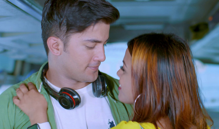 सुरक्षा र आकाश अभिनित ‘निशब्द’ सार्वजनिक (भिडियोसहित)