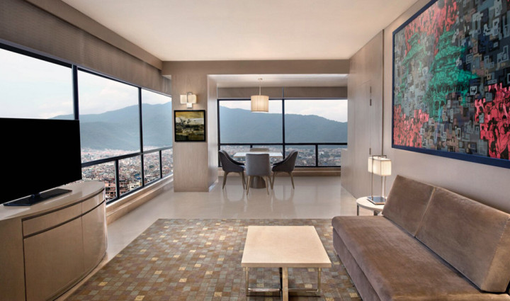 चेन होटल शिन्तामणी नेपाल भित्रियो