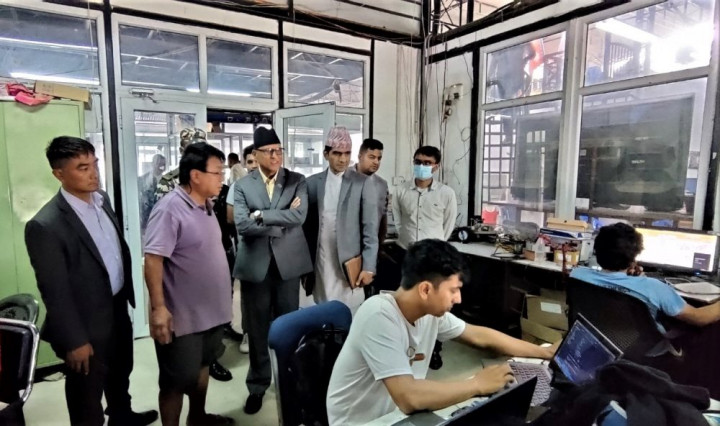 आविष्कार केन्द्रमा पहिलोपटक बहालवाला मन्त्री आविष्कार केन्द्रमा पहिलोपटक बहालवाला मन्त्री