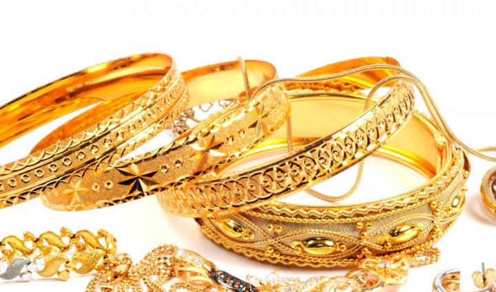 १५ सयले घट्यो सुनको मूल्य