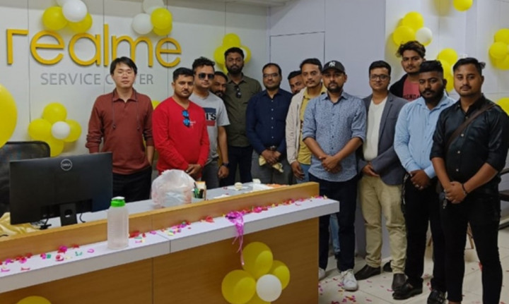 रियलमीको आधिकारिक सर्भिस सेन्टर इटहरीमा