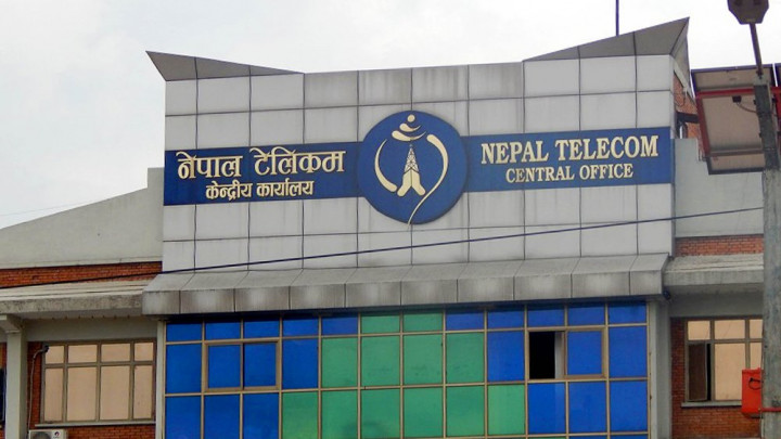 आफ्नै नाममा दर्ता भएको मोबाइल नम्बर मात्र प्रयोग गर्नुस् : टेलिकम आफ्नै नाममा दर्ता भएको मोबाइल नम्बर मात्र प्रयोग गर्नुस् : टेलिकम