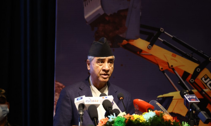 निर्माण व्यवसायलाई स्वच्छ र गुणस्तरीय बनाइनुपर्छ: प्रधानमन्त्री देउवा