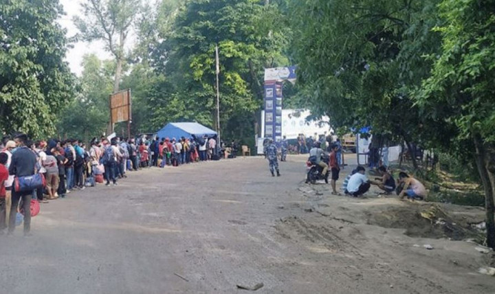 सीमामा भन्सार कडाइः महेन्द्रनगरमा चहलपहल बढ्यो, वनबासा सुनसान