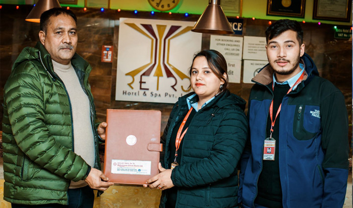 महालक्ष्मी विकास बैंकका ग्राहकलाई रेट्रो होटल एण्ड स्पामा छुट महालक्ष्मी विकास बैंकका ग्राहकलाई रेट्रो होटल एण्ड स्पामा छुट