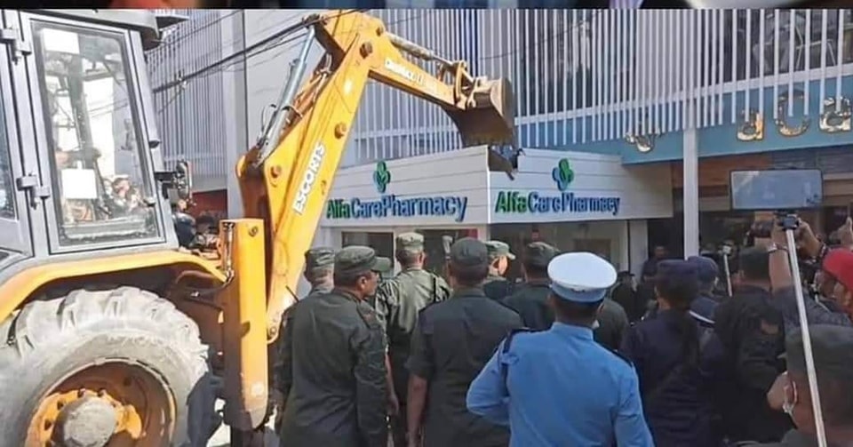 बालेनको एक्सन : बिहान अनुगमन, दिउँसो डोजर