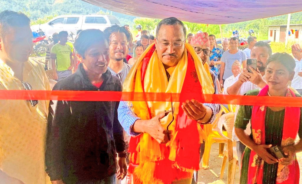 नागरिकता कागजको खोस्टो होइन, विवाह गरेर ल्याएको भोलिपल्टै दिनुहुँदैन : कमल थापा