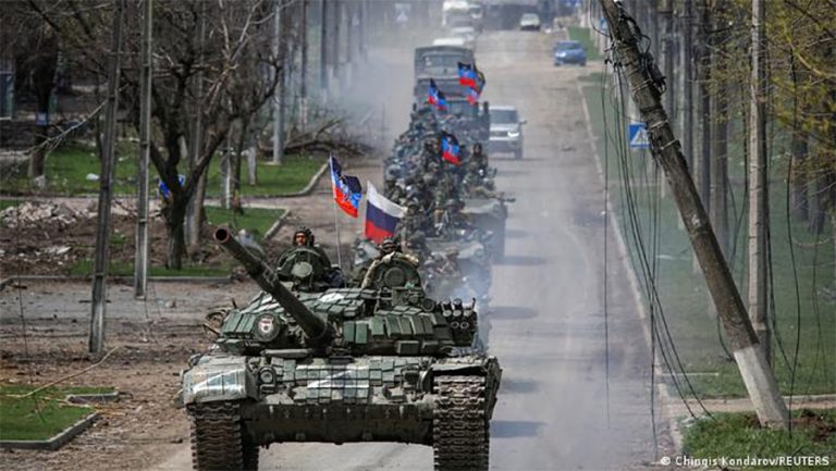 युक्रेनी सहर खेरसनबाट सेना फिर्ता गर्दै रूस