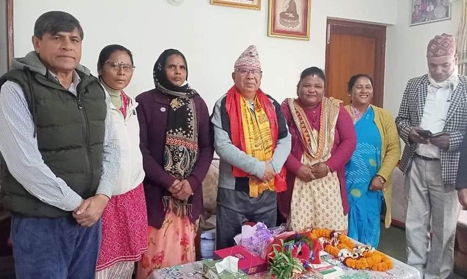 माधव नेपाल र घनश्याम भुसालबीच भेटवार्ता