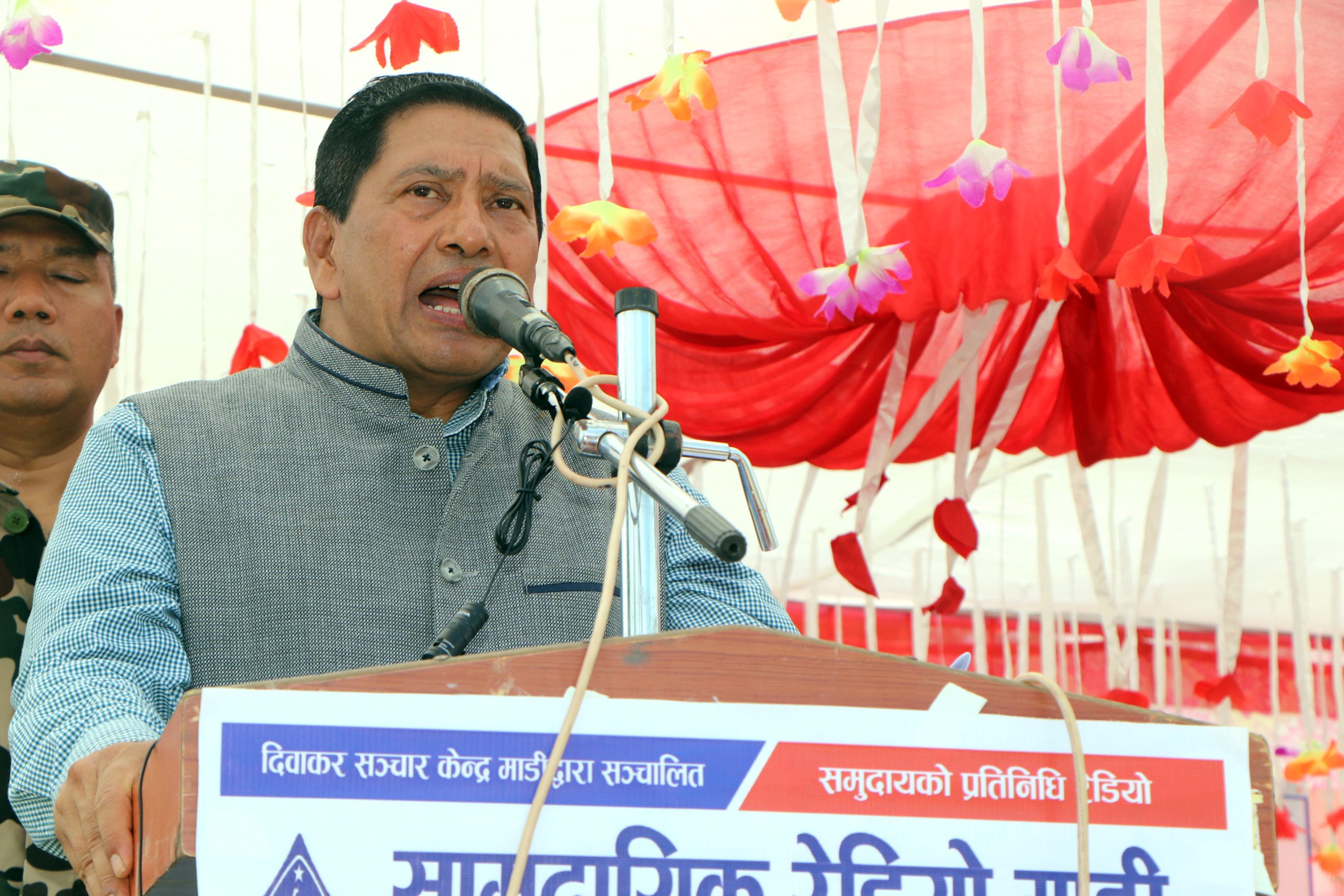 भ्रष्टाचार विरोधी अभियानलाई विश्राम नदिइ अगाडि बढाउछौँ : उपप्रधानमन्त्री श्रेष्ठ भ्रष्टाचार विरोधी अभियानलाई विश्राम नदिइ अगाडि बढाउछौँ : उपप्रधानमन्त्री श्रेष्ठ
