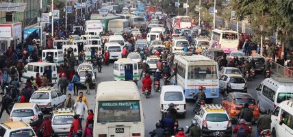 बसपार्क बाहिरबाट यातायात सेवा सञ्चालन गर्न नपाइने