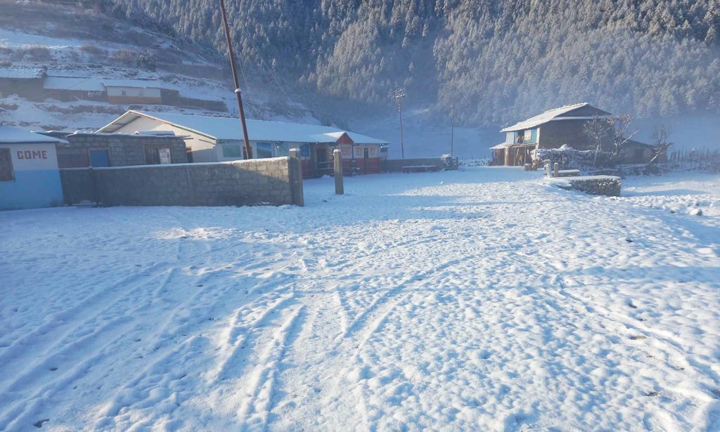 मुस्ताङमा सातौँ पटक हिमपात