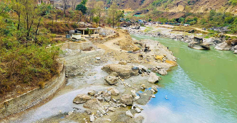 बस्ती संरक्षणका लागि कालीगण्डकीमा तटबन्ध