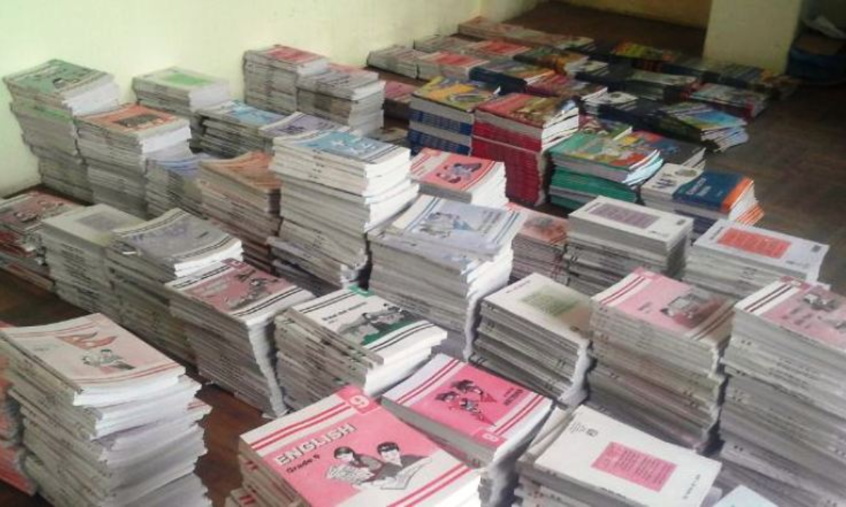 शैक्षिकसत्रआगवै पुग्यो बाजुरामा पाठ्यपुस्तक