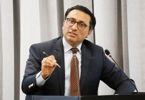 अर्थमन्त्री स्वर्णिम वाग्लेले गरे विषयगत मन्त्री र सचिवहरूसँग बजेट तयारी छलफल