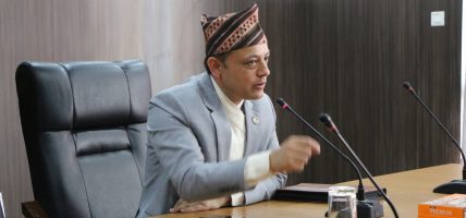 संविधान र कानुन पालना गरी विधेयक निर्माण द्रुत रुपमा अघि बढाइनेछः सभामुख अर्याल