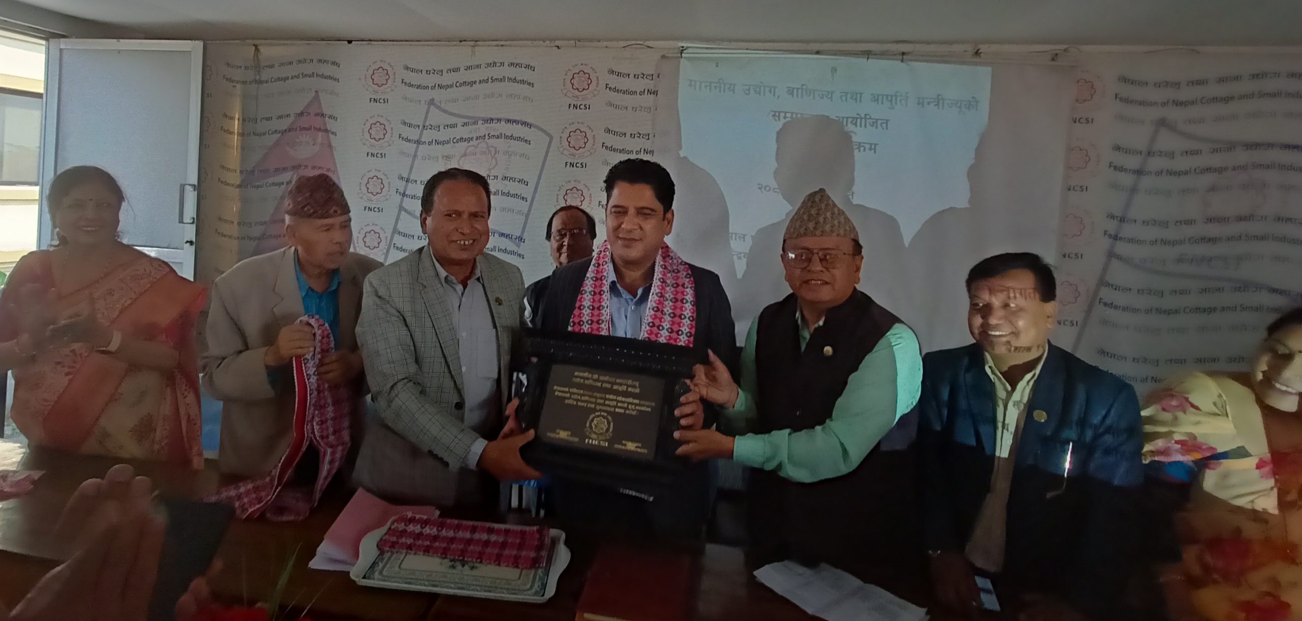 आत्मनिर्भर अर्थतन्त्रको बाटो भनेकै लघु, घरेलु, साना तथा मझौला उद्योग :उद्योग मन्त्री भण्डारी