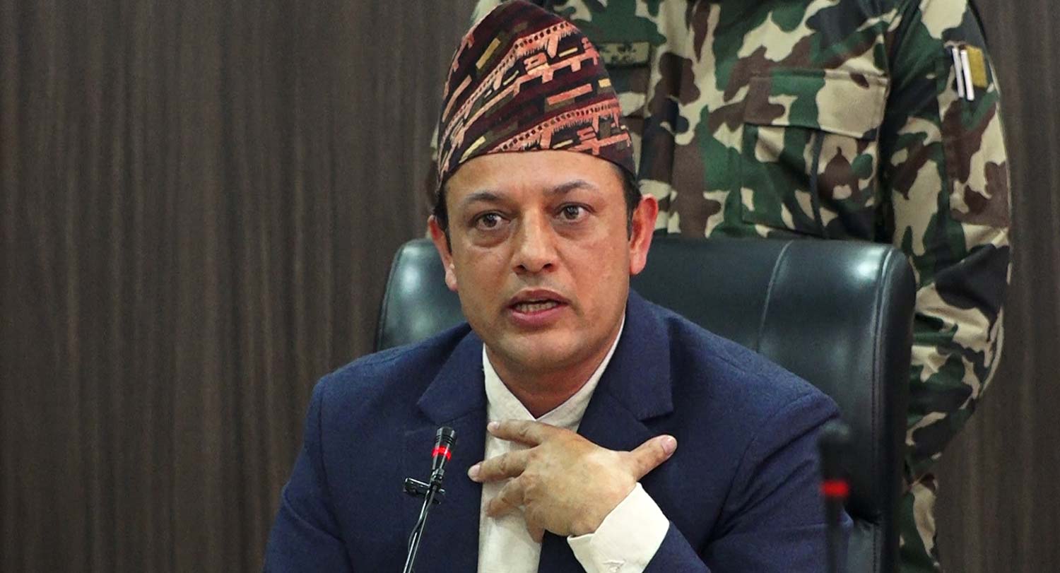 भ्रमण भिसामा वैदेशिक रोजगारीमा पठाउने प्रक्रिया रोक्न मन्त्री अर्यालको आग्रह