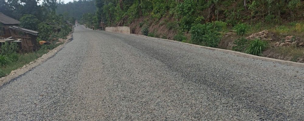 दुई वर्षमा मदनभण्डारी राजमार्गमा २९ किलोमिटर सडक कालोपत्रे