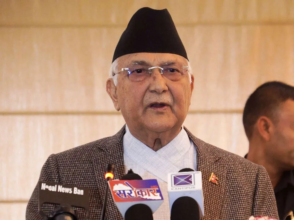 शिथिल भएको अर्थतन्त्रलाई गति दिने नयाँ गठबन्धन : अध्यक्ष ओली