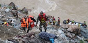 सिमलताल पहिरोमा ज्यान गुमाएकाका परिवारलाई महानगरले २ लाख किरिया खर्च दिने