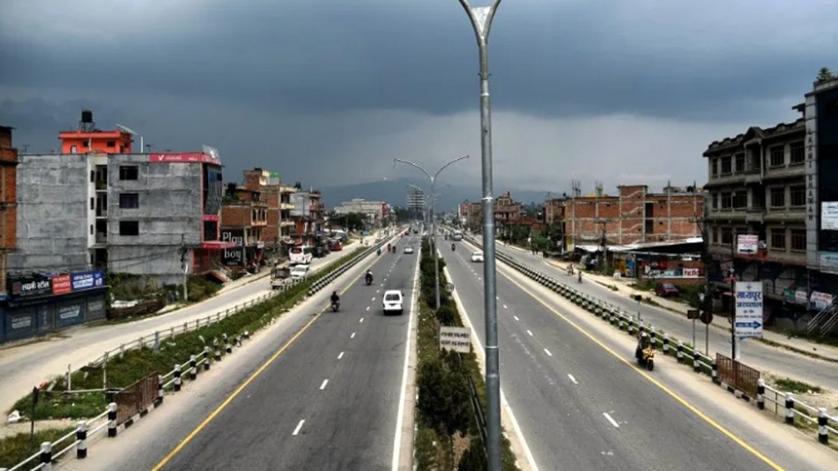 धुलिखेल–खावा सडक : कालेपत्र गर्न आगामी चैत ७ गतेदेखि २० गतेसम्म रातका समयमा यातायात बन्द गरिने