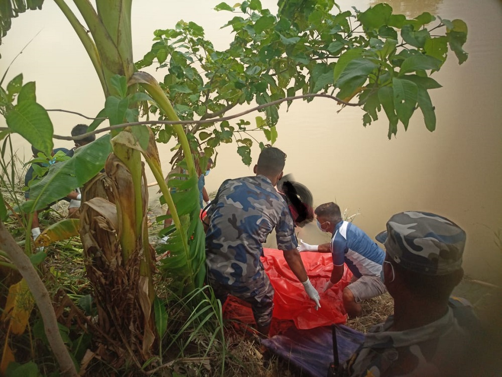 रौतहटका छुट्टाछुट्टै स्थानमा दुई शव फेला, एक जना बेपत्ता