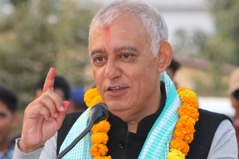 ’राजनीतिक स्थायित्वका लागि नयाँ गठबन्धन ’