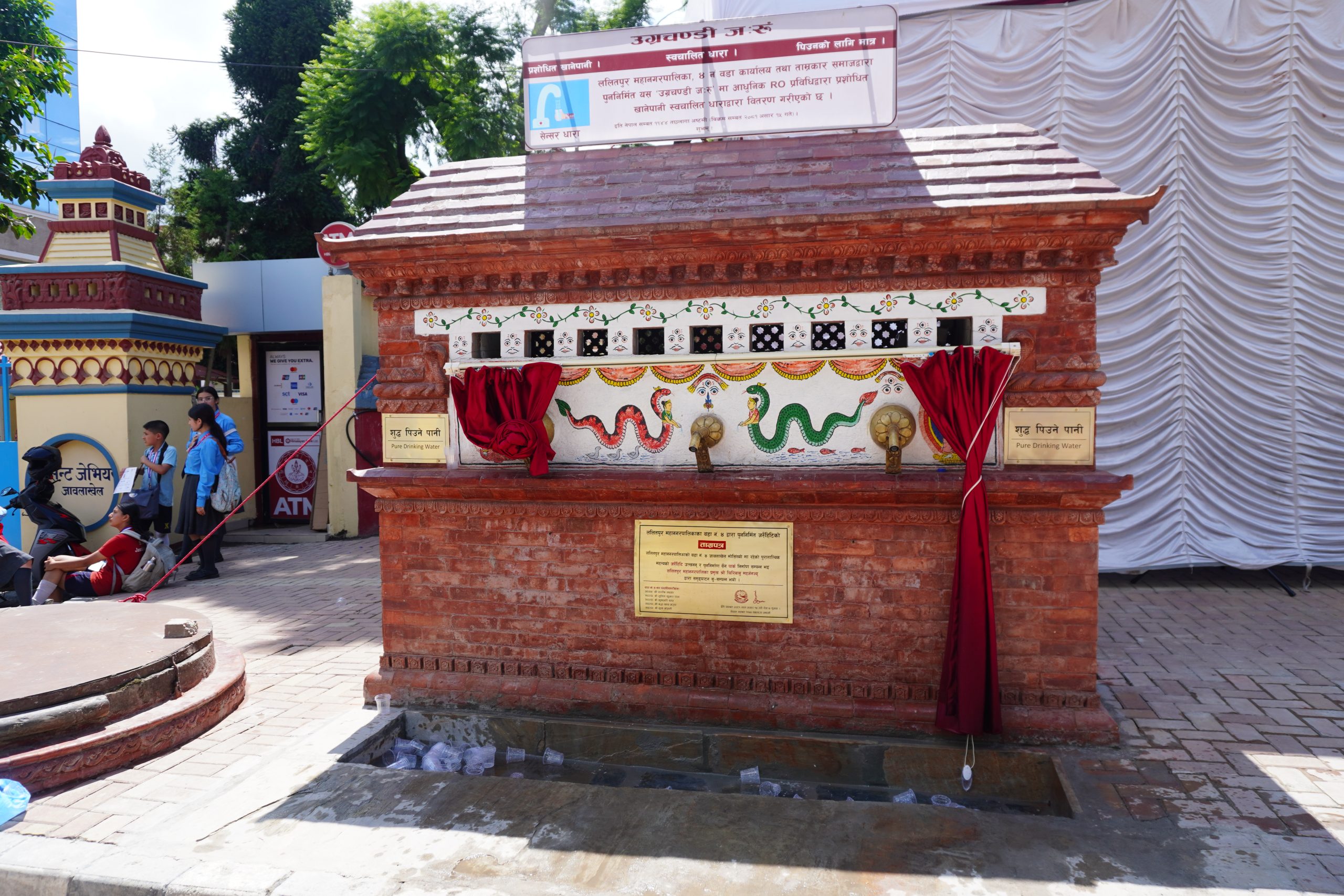 ऐतिहासिक धारा पुनःनिर्माण