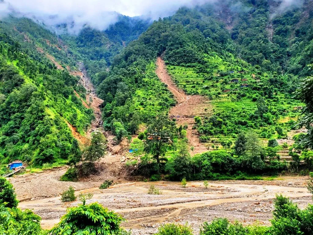 सिन्धुलीमा सडक पूर्वाधारसहित कृषिबालीमा ठूलो नोक्सानी