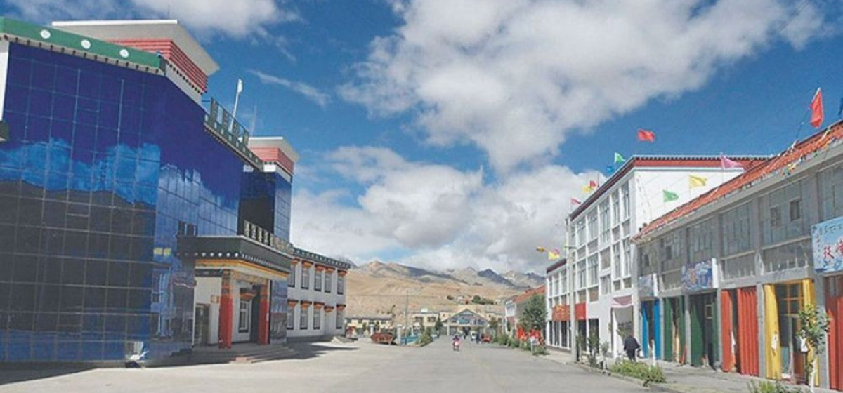 हुम्लाका युवायुवती काम गर्न ताक्लाकोटमा