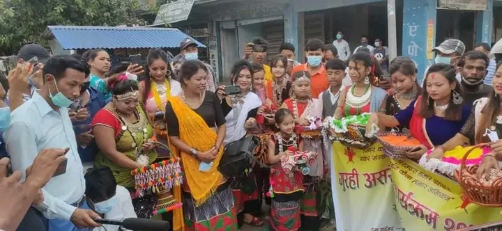 पश्चिम नेपालका थारु समुदाय ‘गुरही पर्व’ मनाउँदै