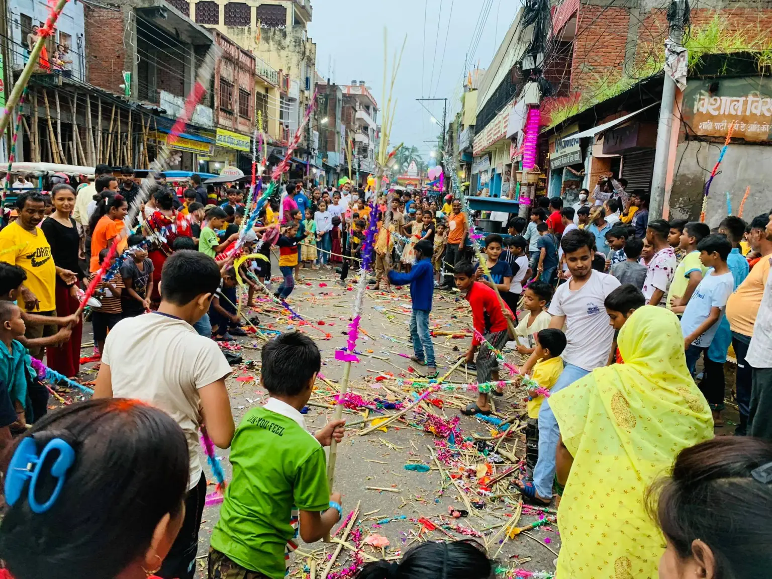 अवधी समुदायले गुडिया पर्व मनाउँदै