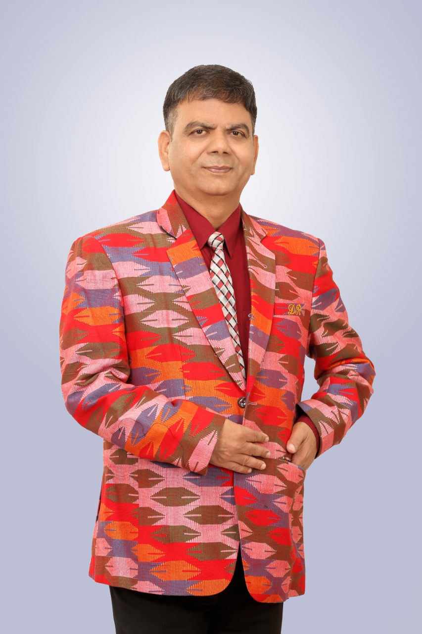 डा. डीआर उपाध्यायलाई वान स्टार लण्डनको सम्मान