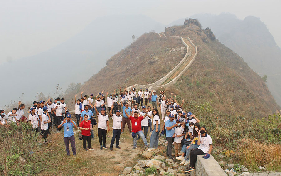 बन्दीपुरमा ‘मिनी ग्रेटवाल’ निर्माण अन्तिम चरणमा