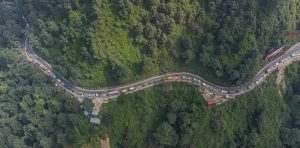 बीपी राजमार्गमा बेलुकी ६ बजेदेखि बिहान ४ बजेसम्म सवारीसाधन चलाउन रोक