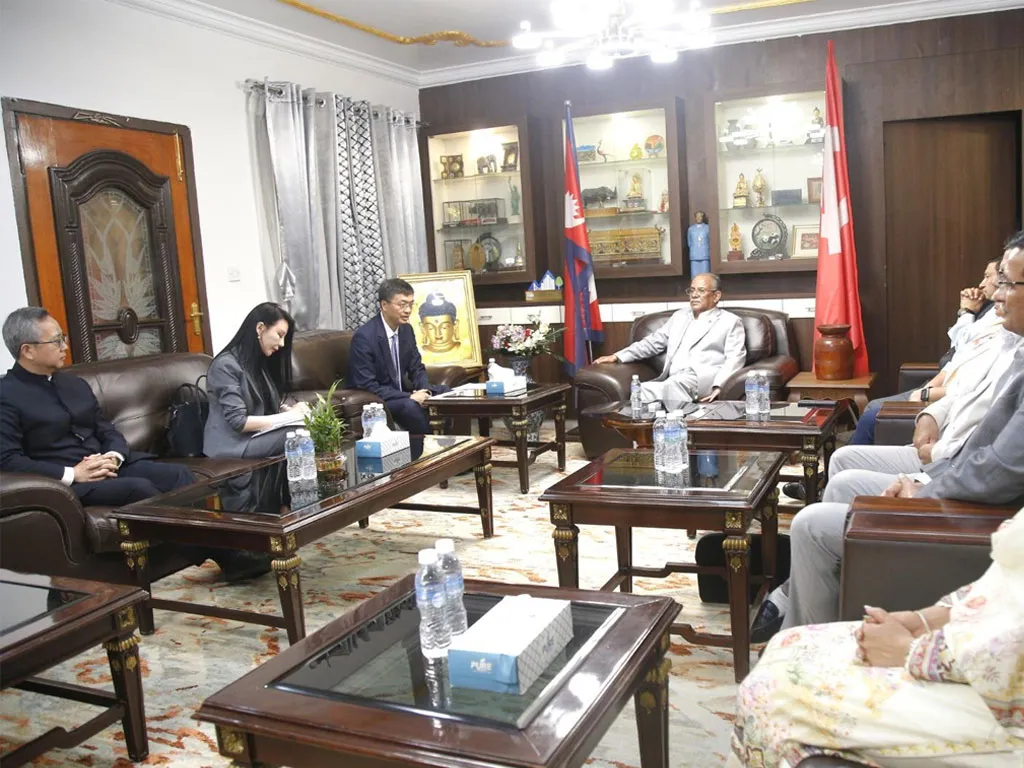 नेपाल र चीनबीच भएका समझदारी कार्यान्वयन गर्नुपर्नेमा अध्यक्ष ‘प्रचण्ड’को जोड