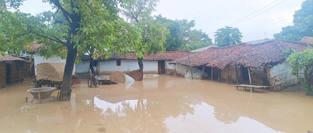 बाढी-पहिरोमा परी मृत्यु हुनेको सङ्ख्या २३६ पुग्यो, अझै १९ जना बेपत्ता