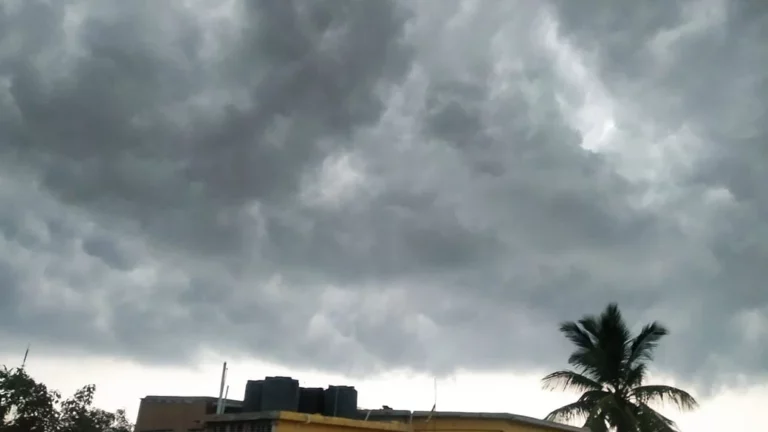 पहाडी तथा हिमाली क्षेत्रमा मेघगर्जनसहित वर्षा र हिमपातको सम्भावना