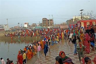 देवी दुर्गाको ‘खोइछ’ भरिदै