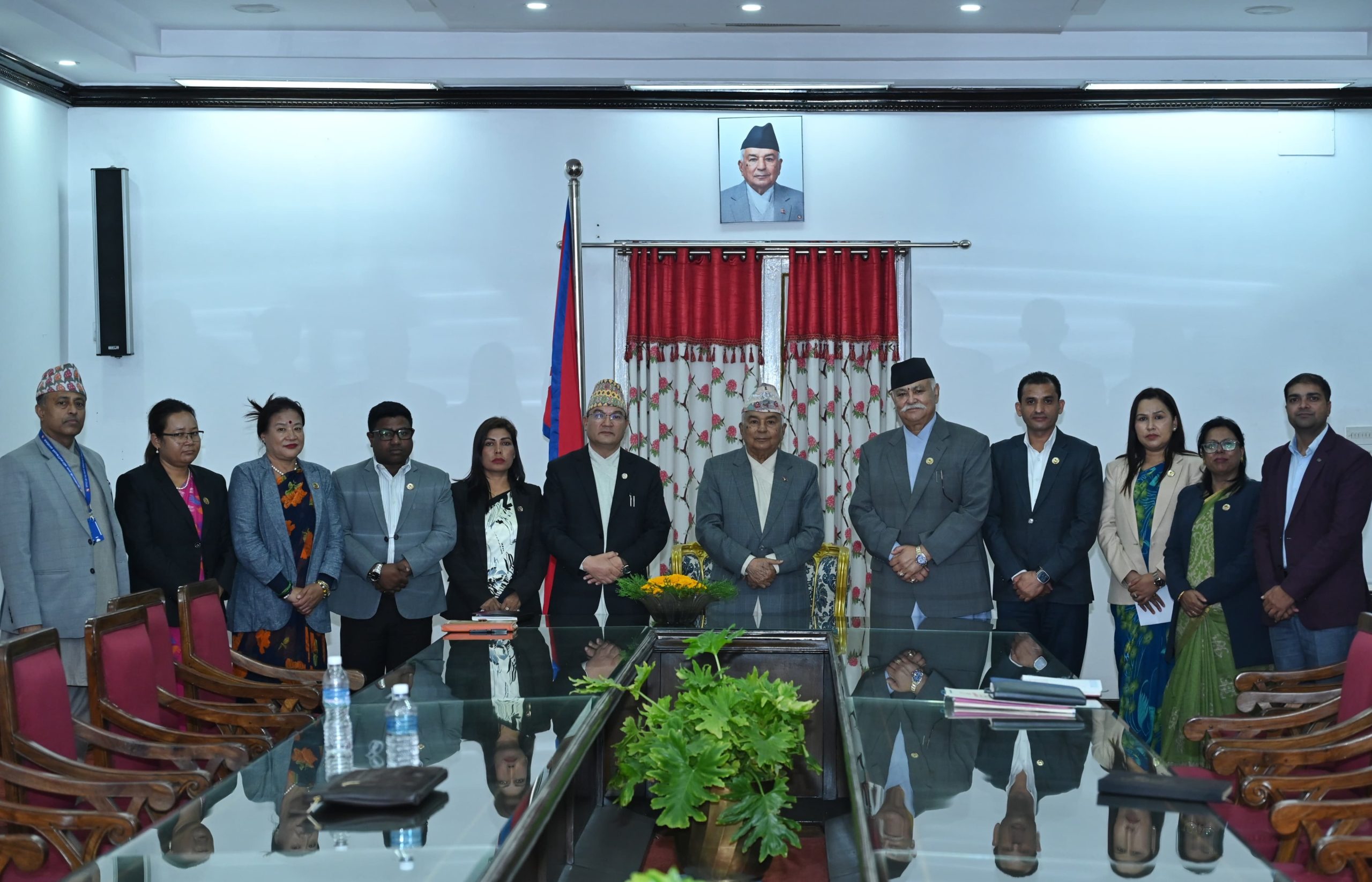 कोप–२९ नेपालका लागि आफ्ना विषय राख्ने उपयुक्त अवसर हो: राष्ट्रपति पौडेल