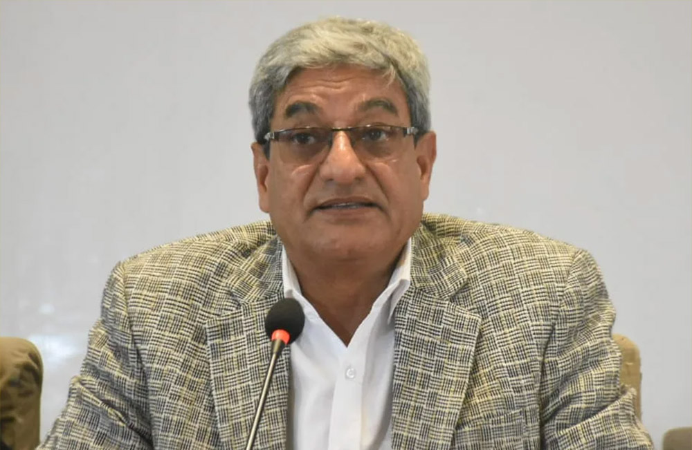 मन्त्री हेरफेर हुने कुरा हल्ला मात्रै- गृहमन्त्री लेखक