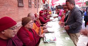 भिक्षुसङ्घलाई सामूहिक सङ्घदान