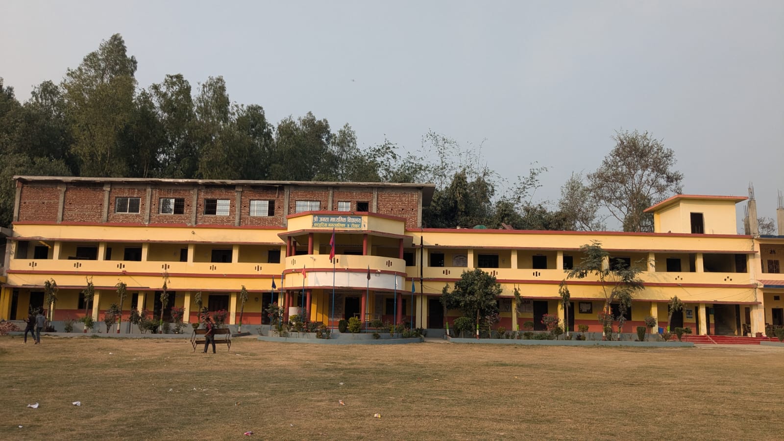 पठन-पाठन अवरुद्ध गरी कक्षा कोठामा धार्मिक प्रवचन, विधार्थीद्वारा विरोध