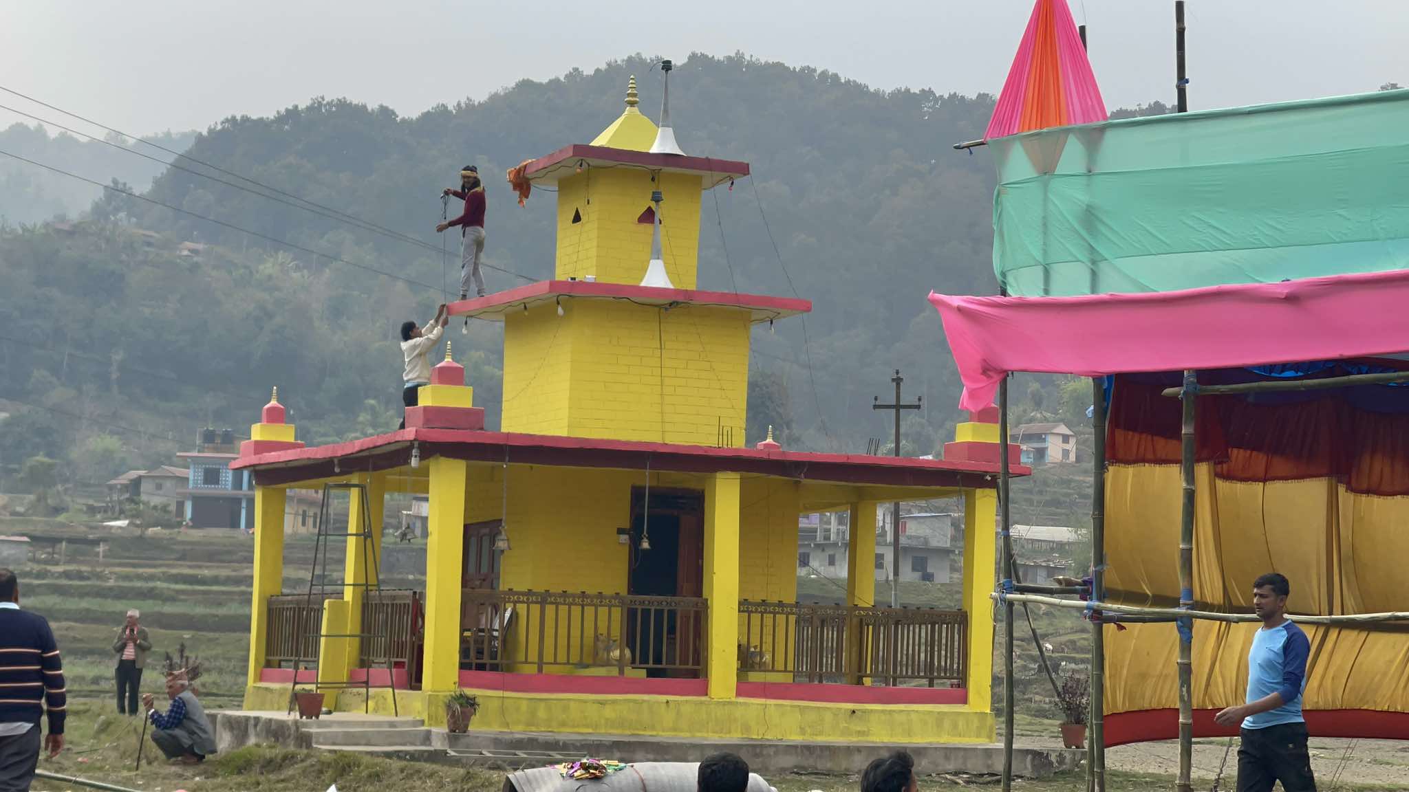 एक सय २० वर्ष पुरानो मन्दिर चिनाउन धार्मिक महोत्सव