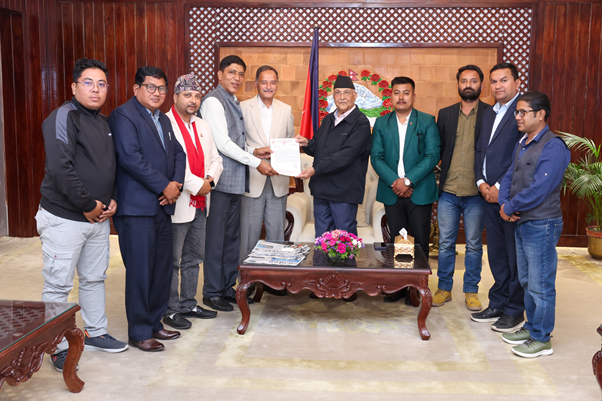 गिरिजाप्रसाद कोइराला सभागृहको निर्माण अघि बढाउने प्रधानमन्त्रीको प्रतिबद्धता